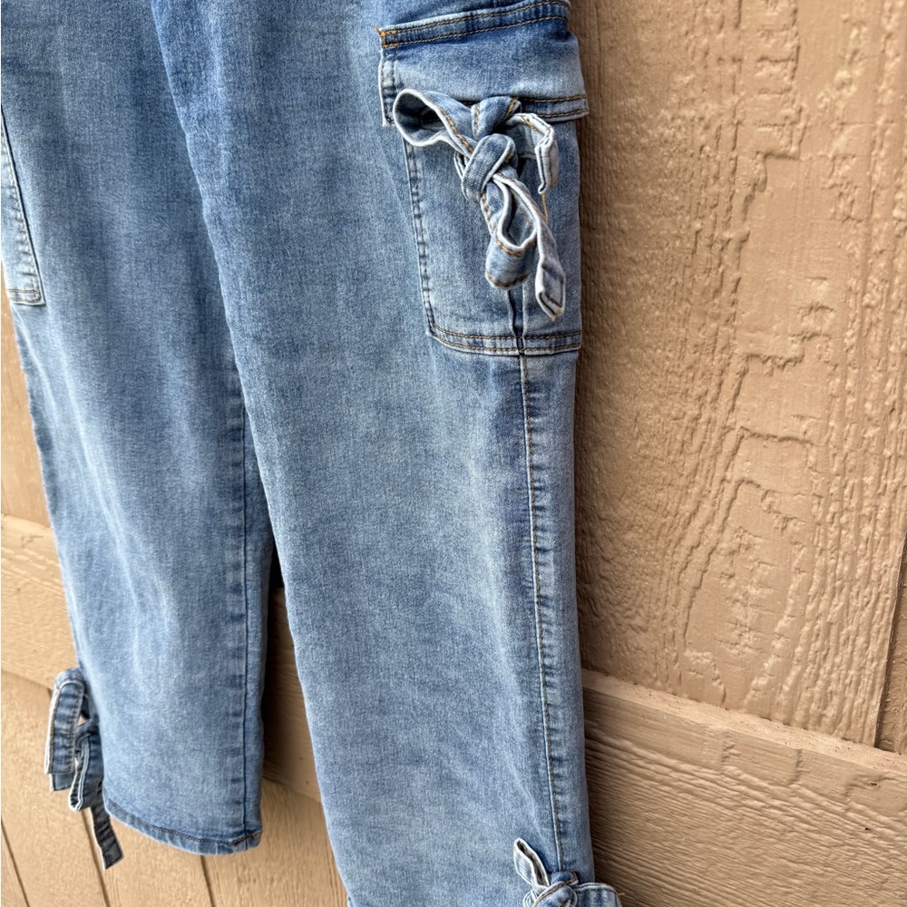 Light Wash Denim Cargo Jeans with Tie Details - Picture 8 of 8
